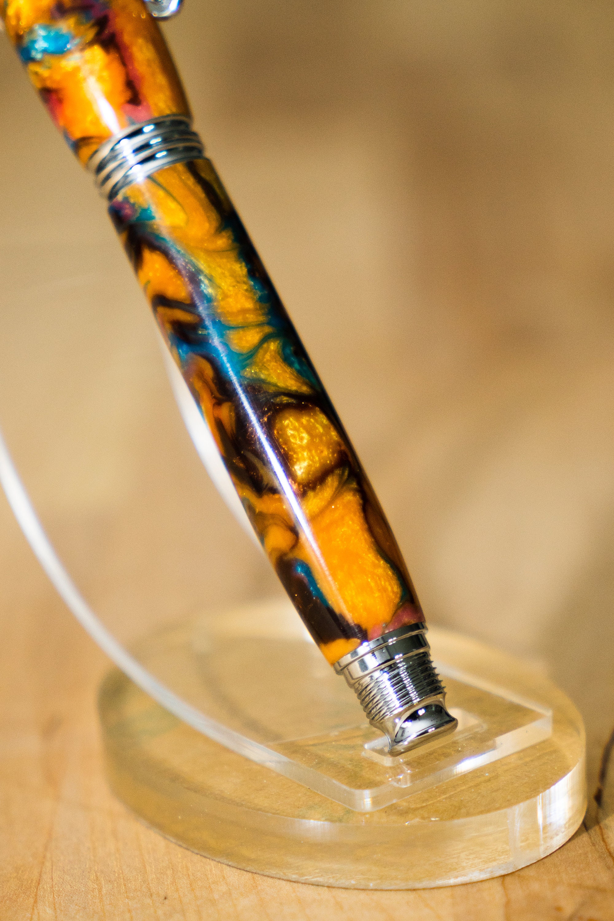 Ferris Wheel Press Karussell Füllfederhalter - Acryl Körper Dunkelrosa | Mit Konverter Feine Feder