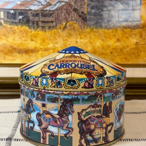 Vintage 1996 Hersheypark Carrousel Hometown Series Canister #13
