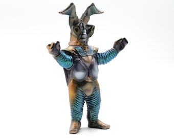 Zetton Galaxy Shimmer Vinyl Toy – Custom Painted Ultraman Kaiju Figure