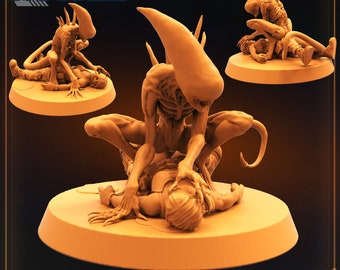 Gigerian Proto Keeler Variants A-G by Papsikels Miniatures for Wargaming Tabletop printed Resin AVP Prodos GF9 Predator Skull Hunters Alien