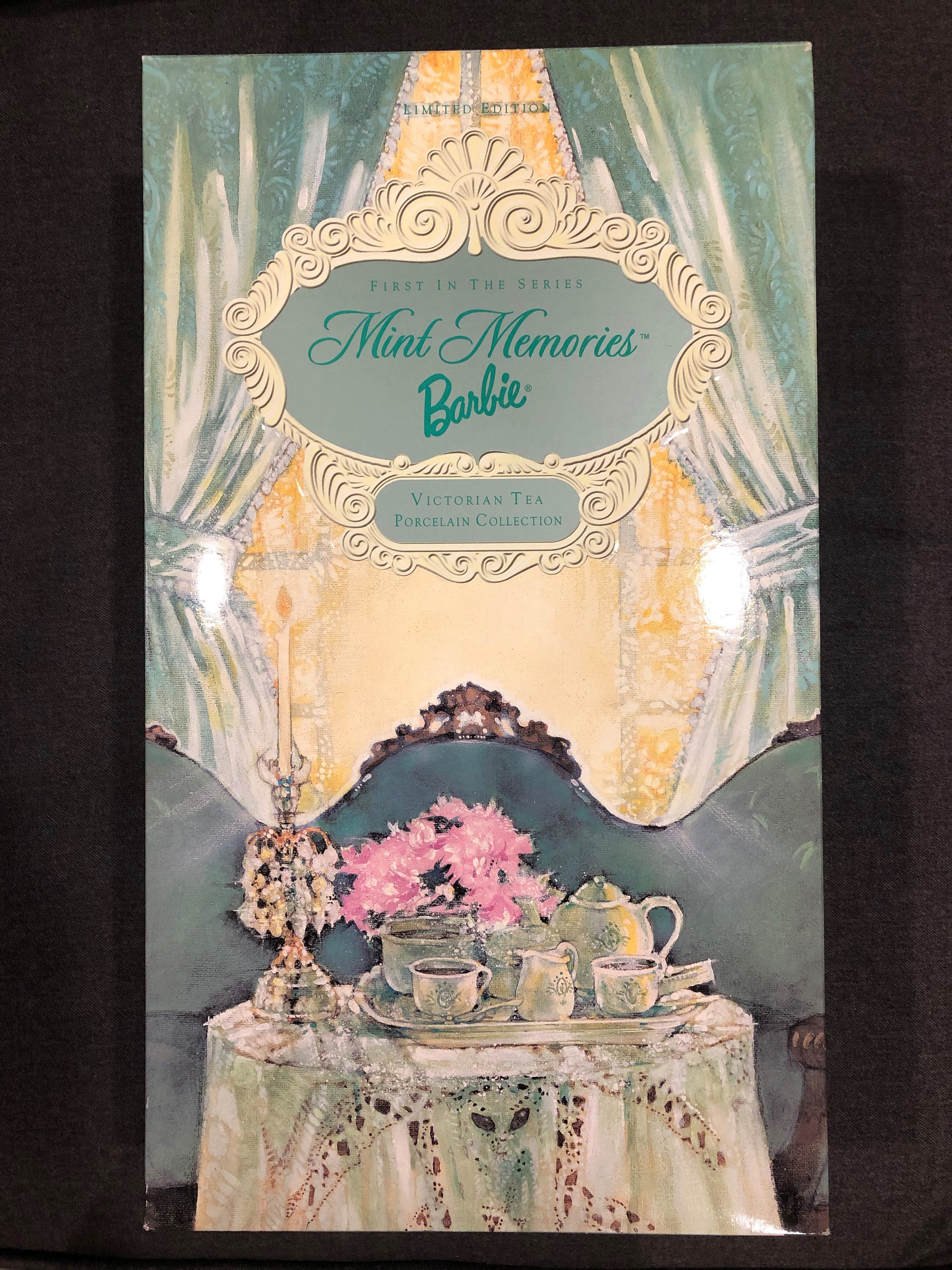Mint Memories™ Barbie® Doll From the Holiday Porcelain - Etsy