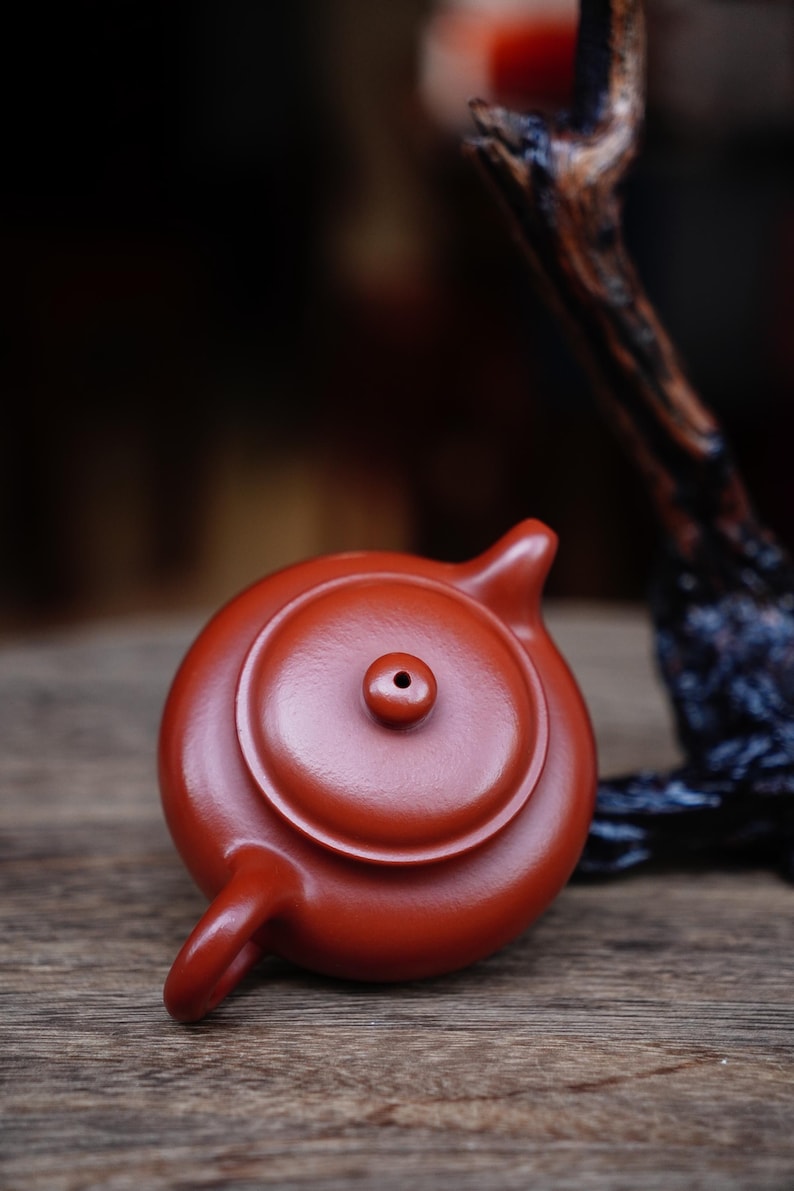 LetaoStudio Yixing Zhuni Clay Teapot - Thumbnail 4