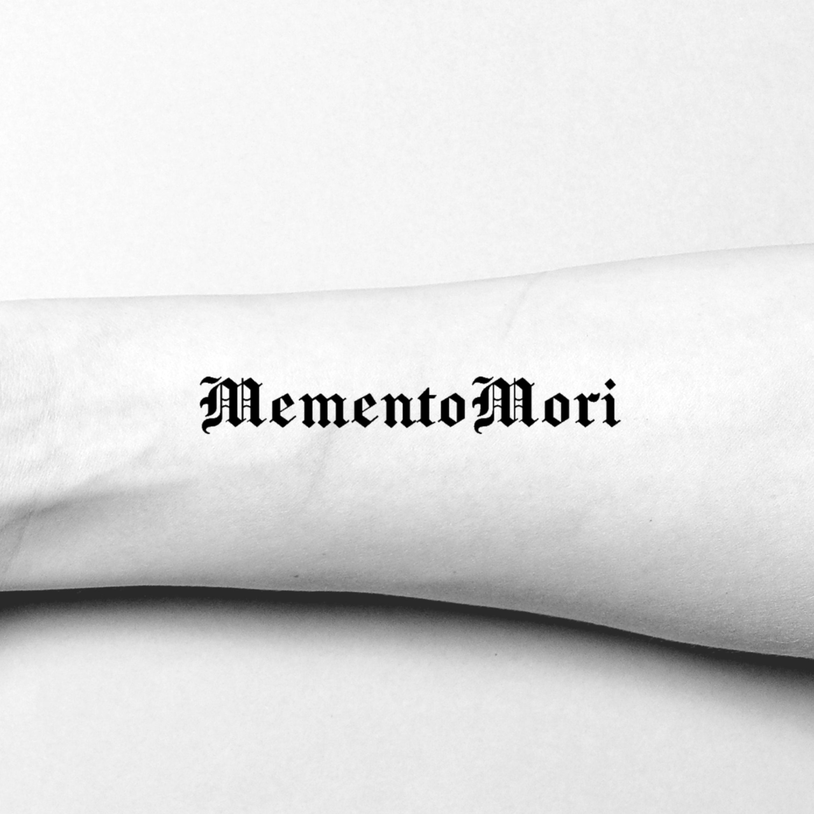 Cryptic Totem 呪紋の化身 英語 海外 初期 旧枠 アルトアート Memento Mori Gothic Old English Temporary Tattoo / Halloween quote