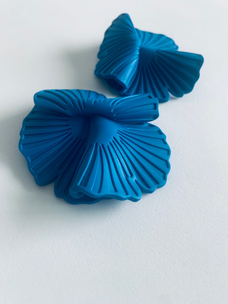 Handmade flower earrings, blue flower earrings, unique bold earring, bold oversized earrings, lightweight studs image 6