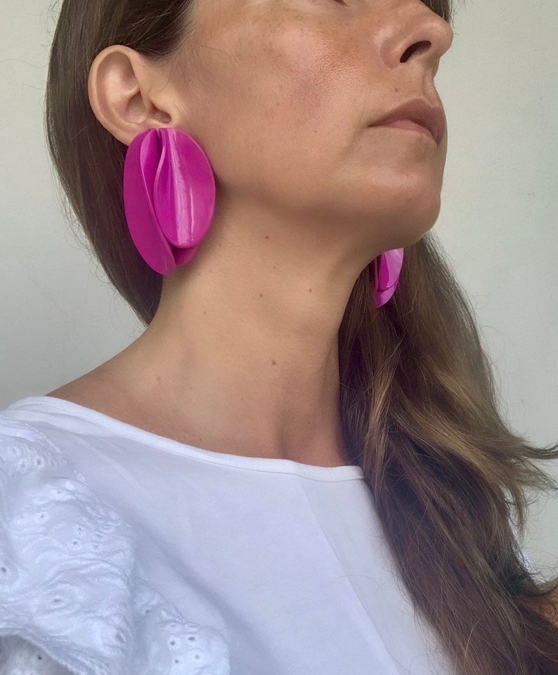 Magenta Petal Earrings, flower Clay earrings ,unique bold earring, gift mum, bold oversized earrings , Unique Geometric Edgy earrings image 7