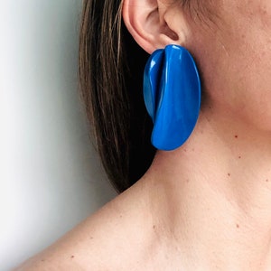 Blue Petal Earrings, flower Clay earrings, unique bold earring, gift mum, bold oversized earrings, Unique Geometric Edgy earrings image 6