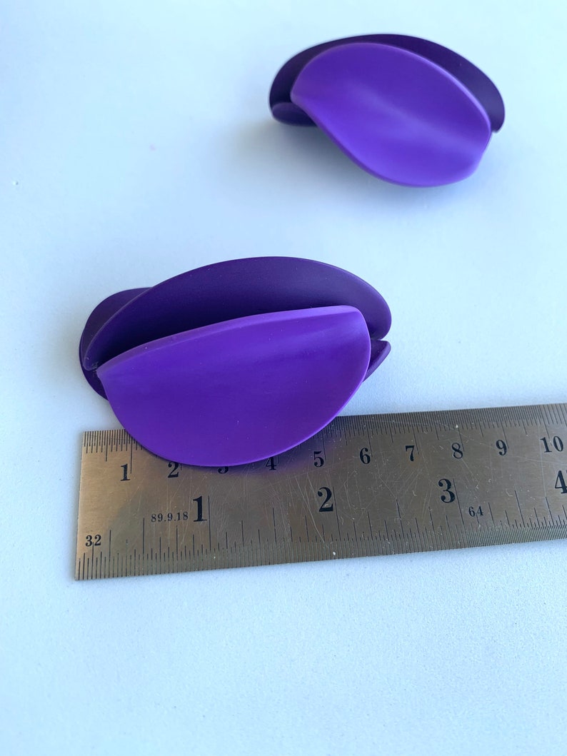 Purple Petal Earrings, flower Clay earrings, unique bold earring, gift mum, bold oversized earrings, violet studs image 8