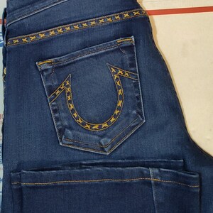 True Religion "Becca" X Style Size 28 Boot Cut Preowned Jeans image 10