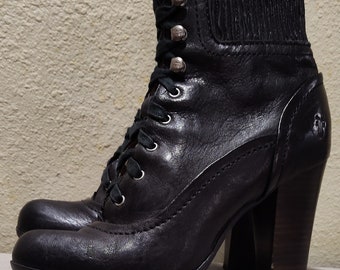 FRYE Black Ankle High Heel Round Toe Leather Booties Size 6.5