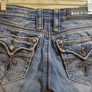 良品【ROCK REVIVAL】（30）ストレートデニム 刺繍 フラップポケット Rock revival jeans - Etsy 日本