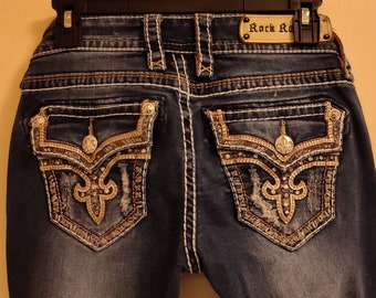 Rock Revival Boot Cut Low Rise Thick Stitched Fleur De Lis Design Style RJ600082 Tibbie Size 26 Jeans