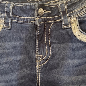 REDUCED! Miss Me Size 28 Mid-Rise Style:MY6185B2 Paisley Design Thick Chevron Stitched Bootcut Jeans