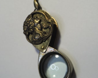 Lady Charlotte Goldwell Bronze Steampunk Magnifying Glass Necklace - –  SteamPunkery Shoppe
