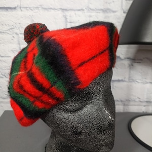 Vintage Dress Stewart 100% Wool Scottish Tartan Tam Beret Hat Scotland Pom Pom Dress Stewart VINTAGE Pom Tam Hat Beret Tartan Wool Thistle  main image 2