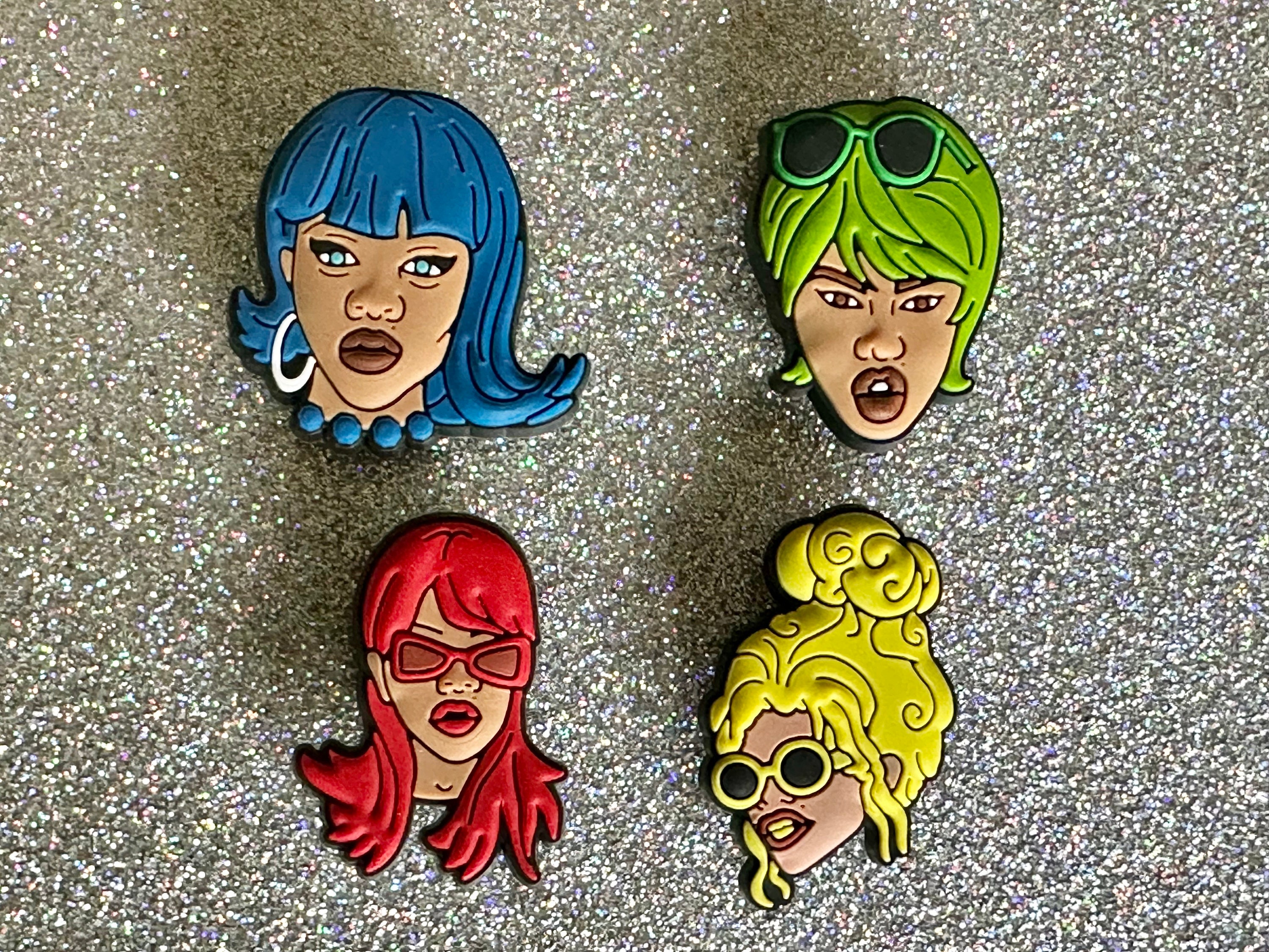 両目プリント リルキム トレーナー Lil' Kim | Merch