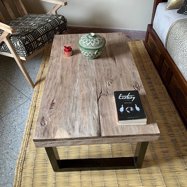 Minimalist wood Coffee Table - Rustic coffee table -Unique Reclaimed wooden table - Bohemian Furniture - Table with U Shaped metal Legs