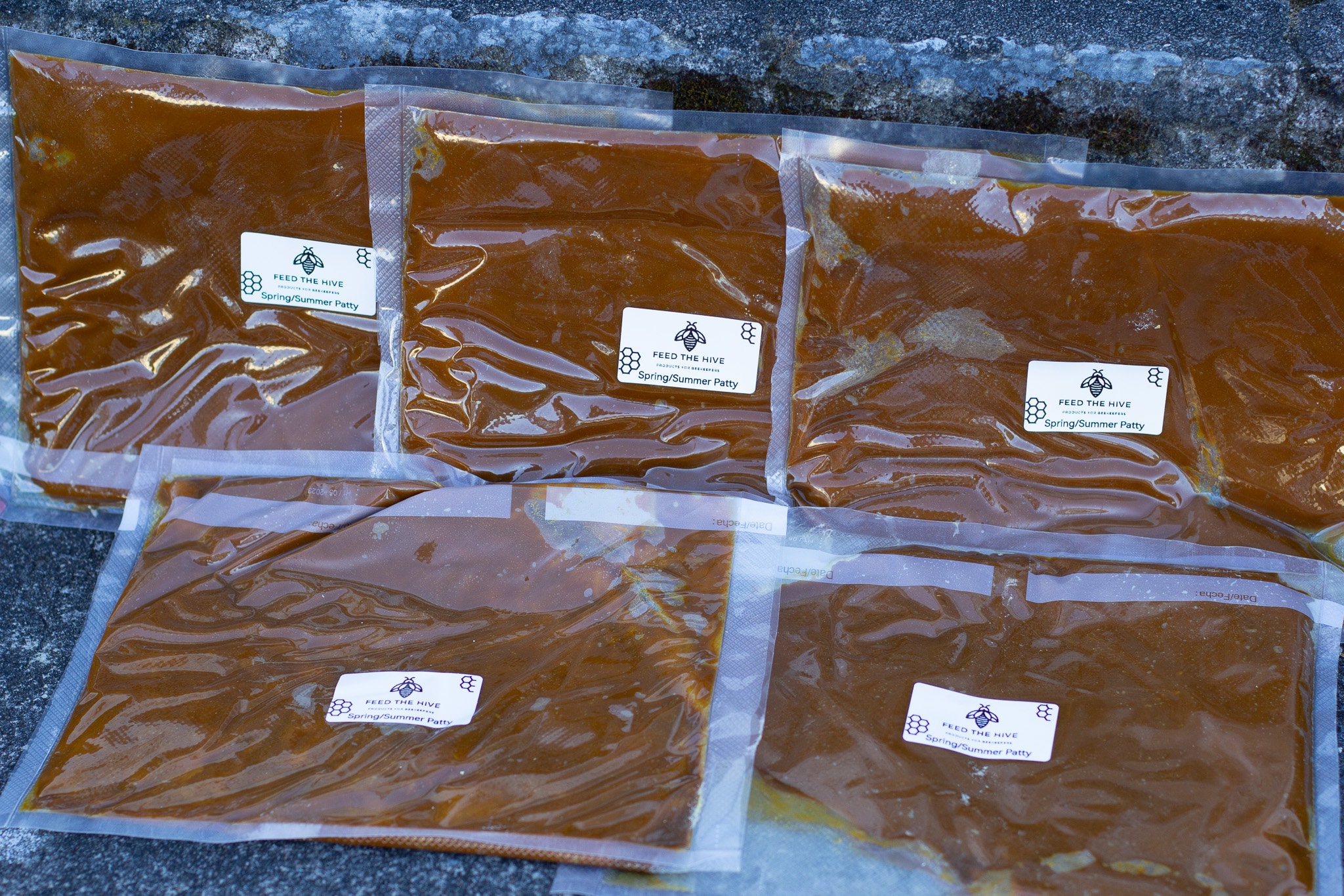 POWER On BROOD BUILDER spring-fall. 5 Bee Patties, Bee Food, Beehive Care, Honeybee Food, Mushroom Mycelium, Beekeeping Supply, Probiotic