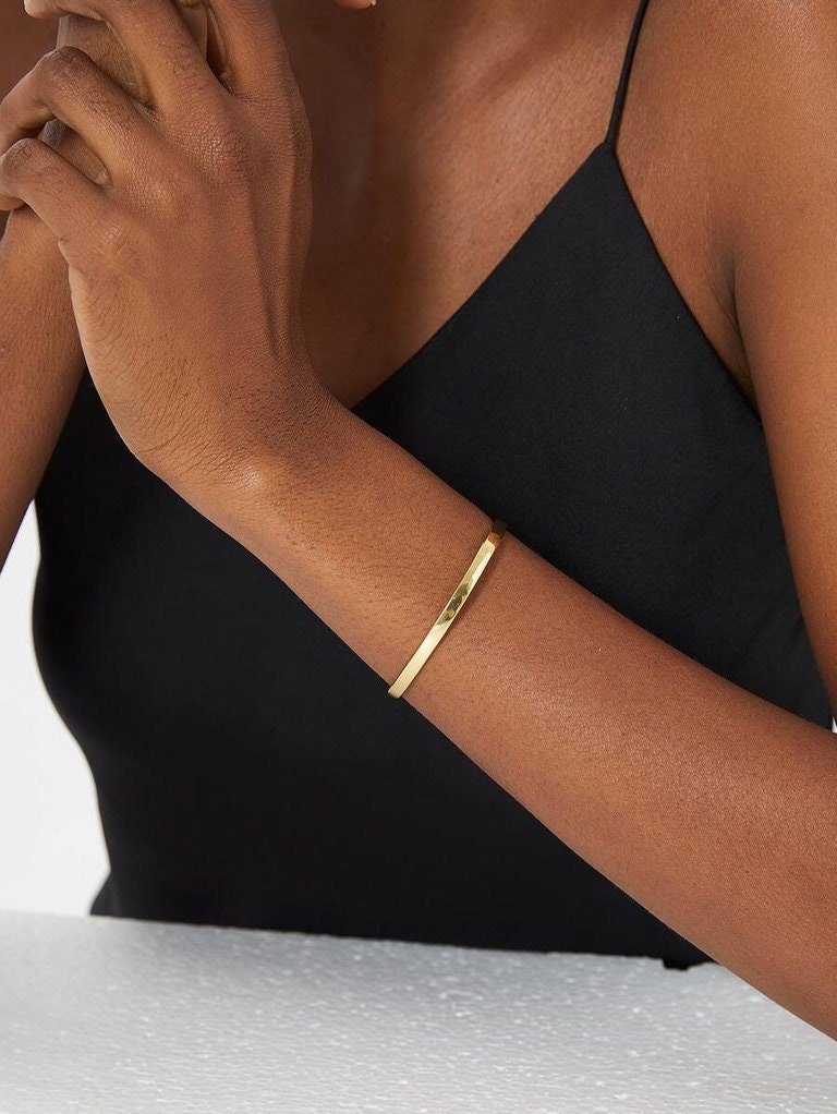 Top 155+ bracelet or bangle difference latest kidsdream.edu.vn