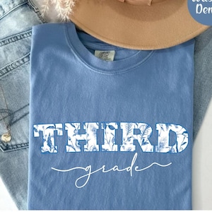 Toile de Jouy Third Grade Teacher Shirt - Comfort Colors Tee