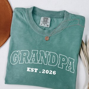 Grandpa Est Year Shirt Custom New Dad Shirt Personalized Grandpa t shirt Daddy Tshirt Fathers Day Gift For Papa T-Shirt