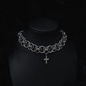 Choker chain collar silver necklace with cross alternative jewelry