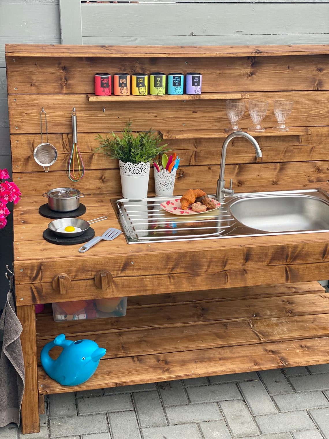 Tommywood.de Matschküche Kinderküche mit Wasseranschluss für Etsy