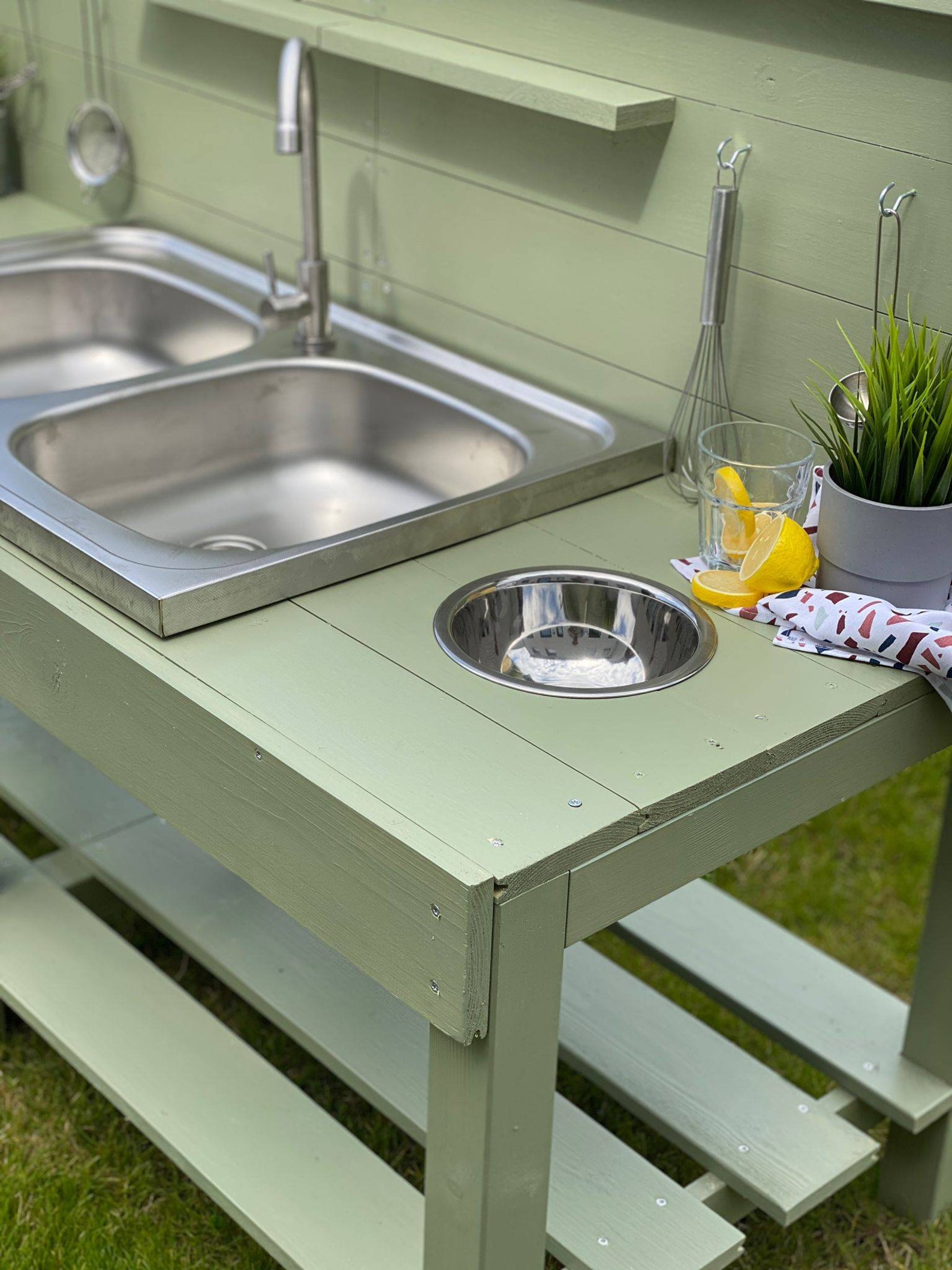 Matschküche mit Doppelbecken Schüsseln Wasserhahn und Spüle | Etsy