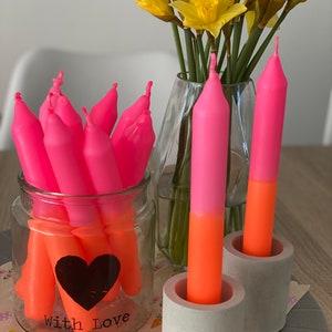 Dip Dye Kerze Neon Pink Orange - Handgefertigte Stabkerze zu jeder Jahreszeit | Bestseller!