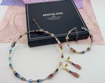 Parure collier avec pendentif, boucles d'oreilles et bracelet