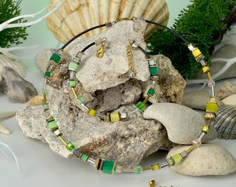 Parure collier arc en ciel avec pendentif, boucles d'oreilles et bracelet