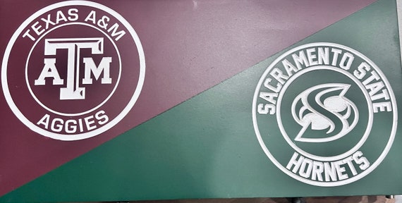 College Alumni “A House Divided” Team Wooden Flags.