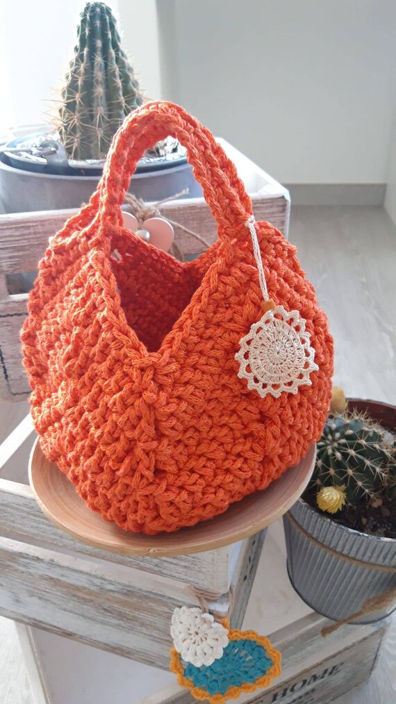 Sac au crochet fait main en cordon de cygne orange modèle mod