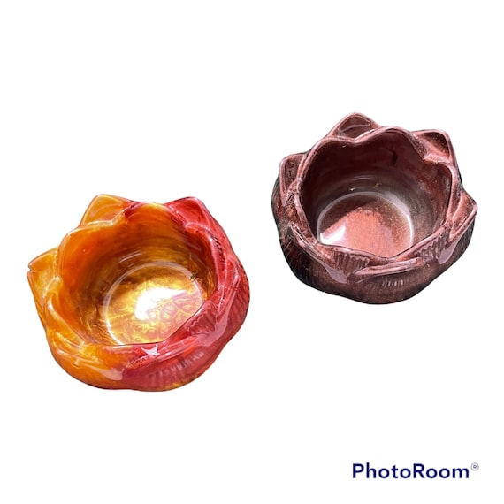 Lotus Bowl - Resin Feeder Bowl - Custom Colors (Dishwasher Safe!)