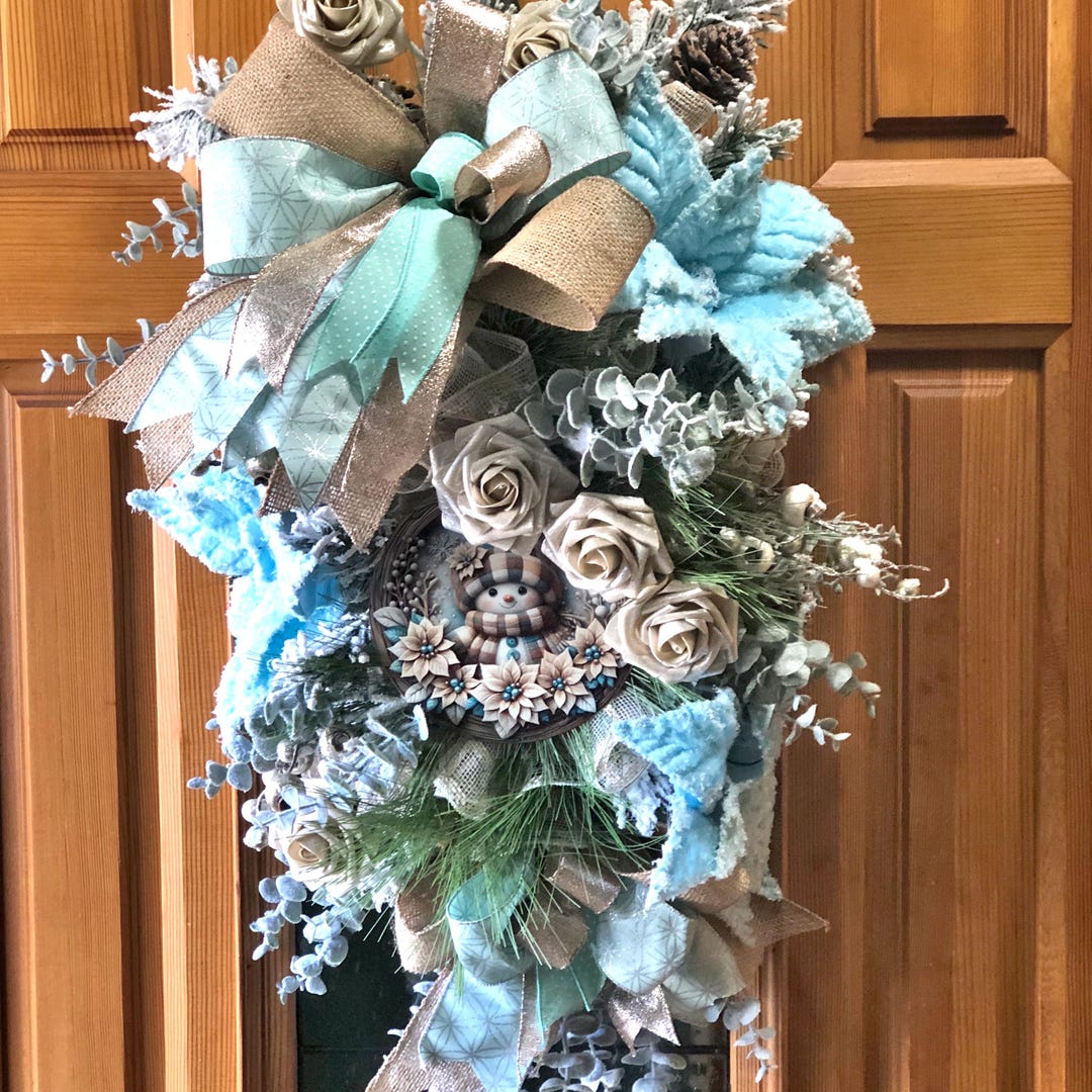 Winter Wonderland Snowman Wreath With Icy Blue and Burlap Accents ...