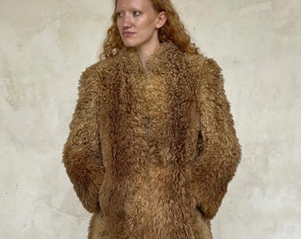 Abrigo vintage de Penny Lane de los años 70 – Piel de oveja rizada marrón, estilo afgano, talla M