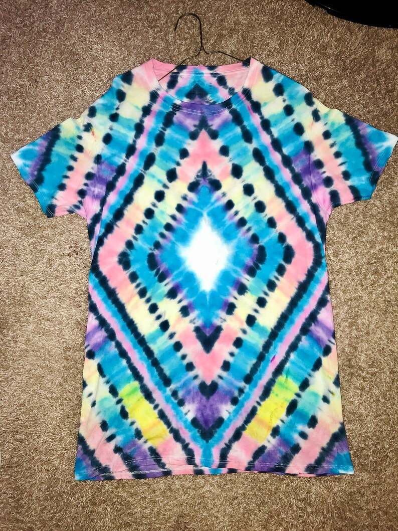 Tie Dye Shirt Gradient Diamond 2 Handmade Tie Dyed Shirt Etsy