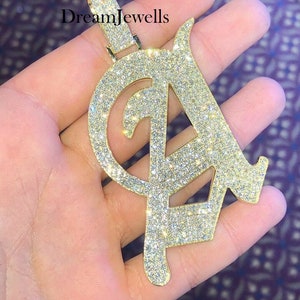 Pingente feito à mão com letra M personalizado/CZ/Moissanite diamante redondo/3D ice Out/Seu sonho pingente 925 prata esterlina 2,5 polegadas