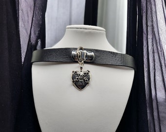 Gothic Jewelry | Gothic Choker | Choker Necklace | Black Velvet Choker | Victorian Choker | Gothic Necklace | Jewelry For Women | 90s Choker