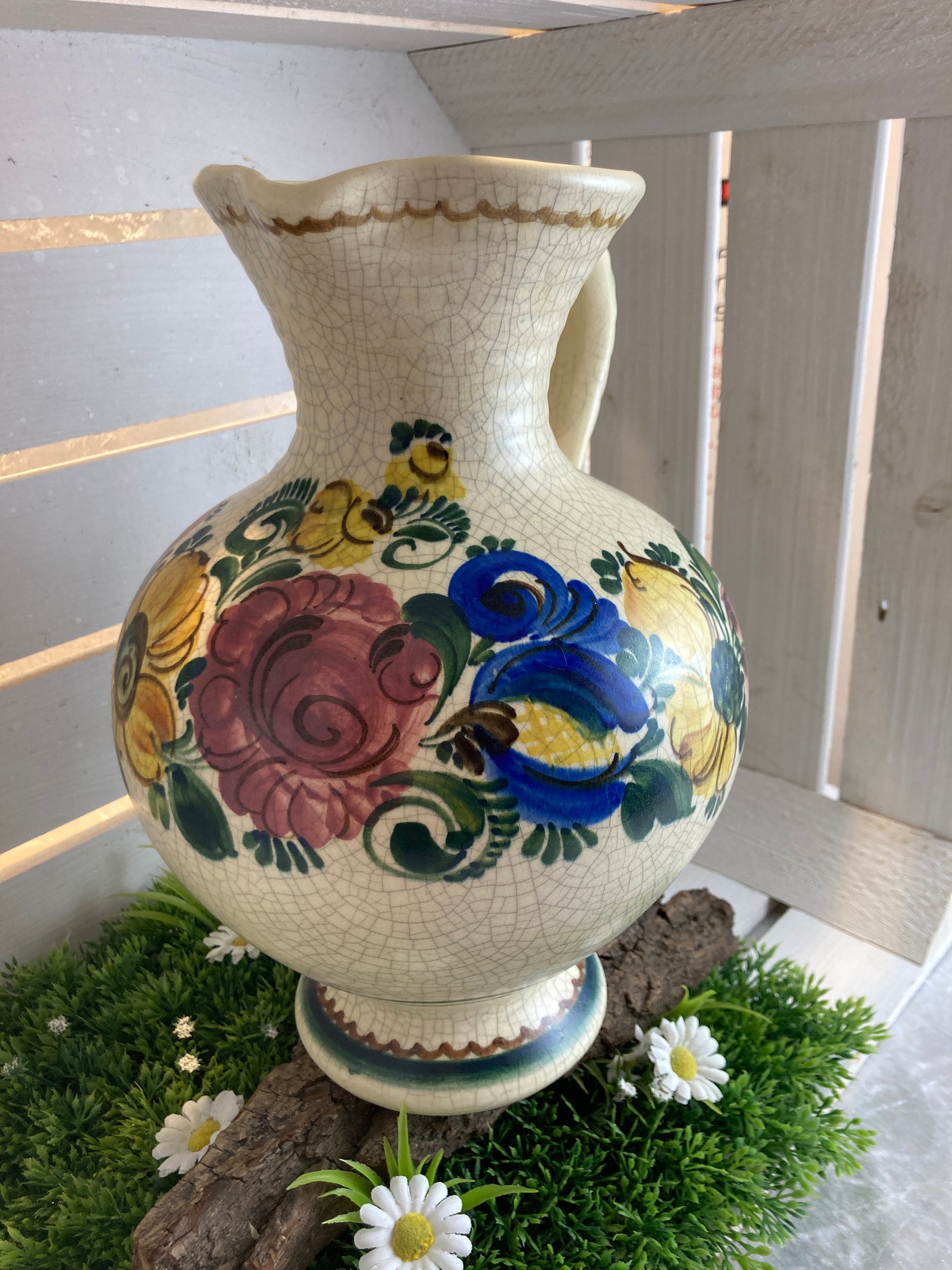 Gmundner Keramik Austria Krug, Craquele Glaze and Flowers, Hand