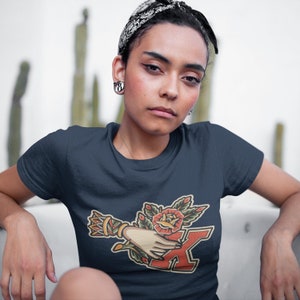 Lineal- xsiserhoodx- x Shirt- Frontdruck - straight edge Shirt - unisex