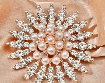 Rhinestone Crystal And Pearl Rose Gold Brooch