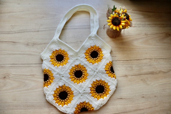 Sunflower crochet bag pattern - downloadable PDF