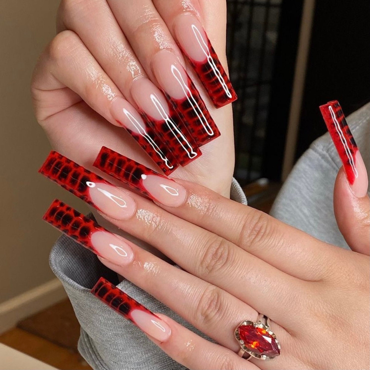 I Red and Black Croc Tips I Luxury Personalized Press on Nail - Etsy