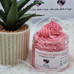 Exfoliante de jabón batido con sabor a fresa y vainilla / Vegano, libre de crueldad animal / Hecho a mano / Envase grande / Apto para afeitado