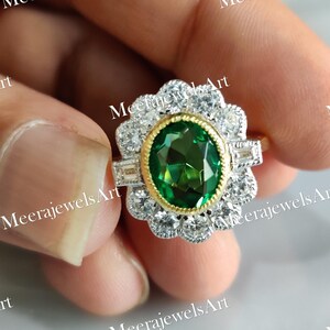 Vintage Art Deco 14K Gold Emerald Ring: CZ Cluster Halo