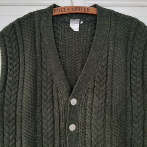 vintage PULLUNDERWestoverGilet en laineGilet TrachtenGilet tricoté avec motif câble des années 80 et 90... vêtements vintage durables image 3