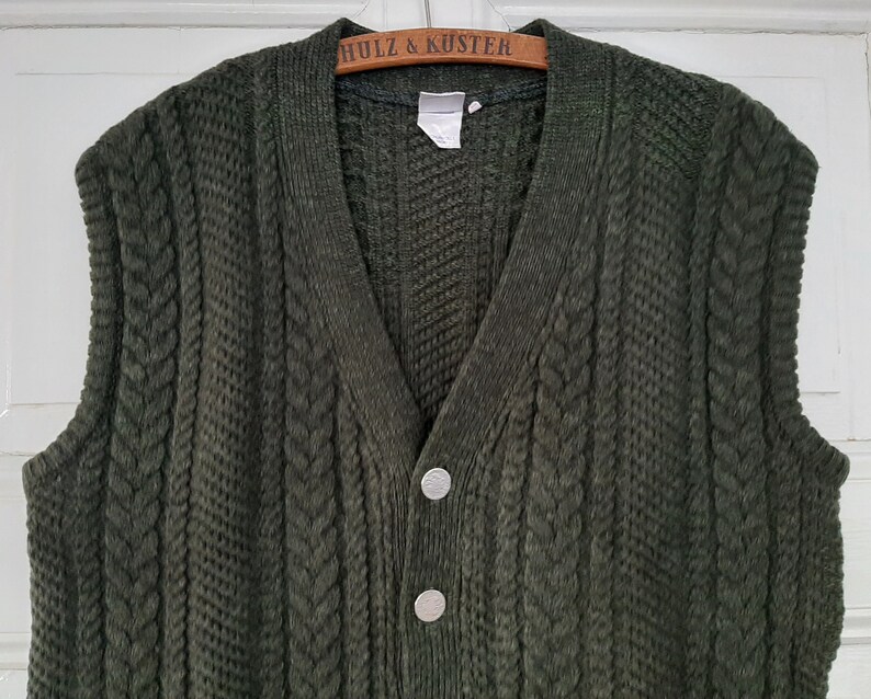 vintage PULLUNDERWestoverGilet en laineGilet TrachtenGilet tricoté avec motif câble des années 80 et 90... vêtements vintage durables image 3