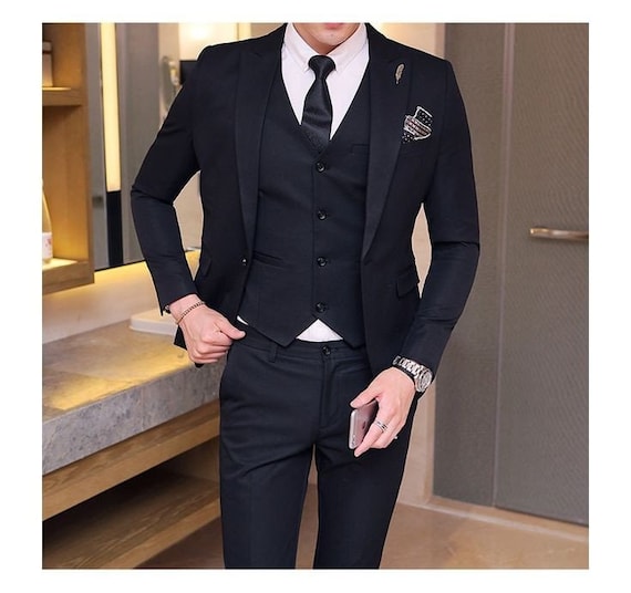 YZHEN Men's Ivory Double Breasted Wedding Suits 2 Pieces Shawl Lapel Men Suits  Groom Tuxedos at Amazon Men's Clothing store