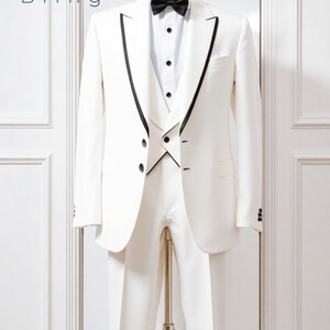 Groom Wedding Suit - Men Tuxedo Suits - Party Wear Suit - White Wedding Suit - Wedding Wear Suit - Groom Wedding Suit - Suit For Prom/Groom