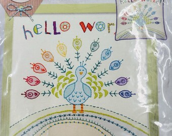 VTG Abmessungen Hello World Stickdatei Cathy Heck Studio 10” x 10” New Petal
